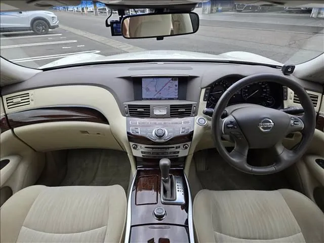 Nissan Fuji Hybrid 2014 photo 2