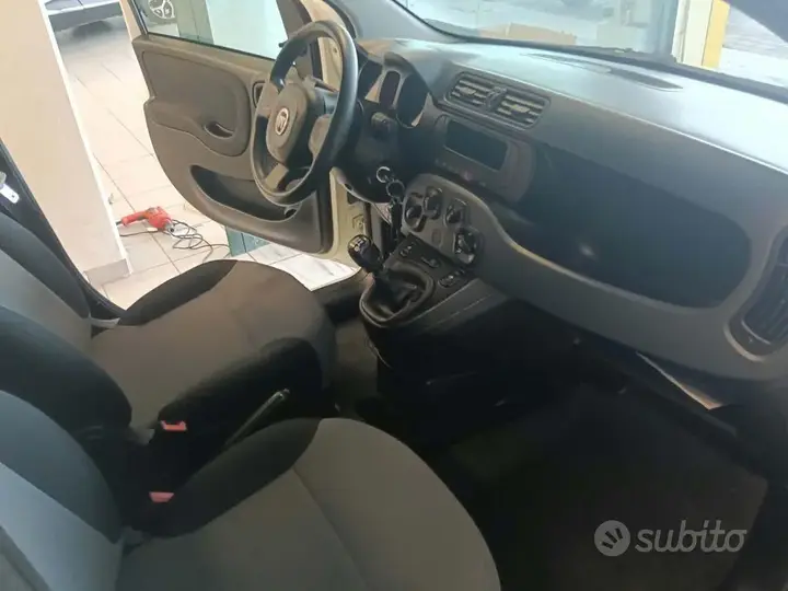 Fiat Panda 2019 photo 2