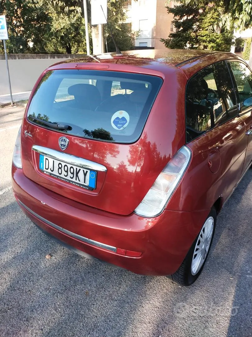 Lancia Ypsilon 2007 photo 2