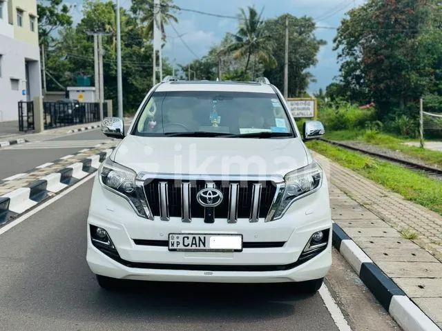 Toyota Land Cruiser Prado 2015 photo 2