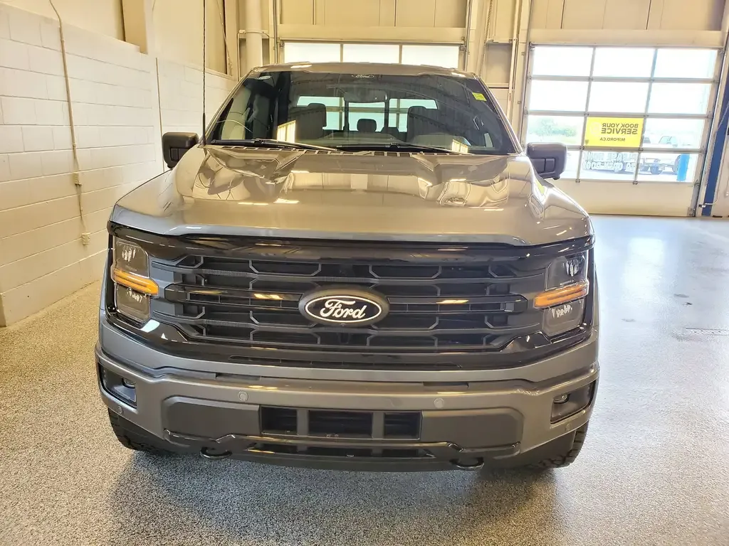 Ford F-150 2026 photo 2