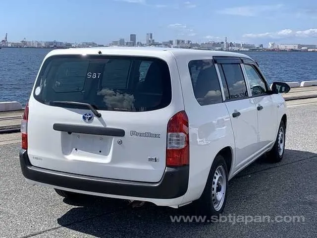 Toyota Probox Van 2022 photo 4