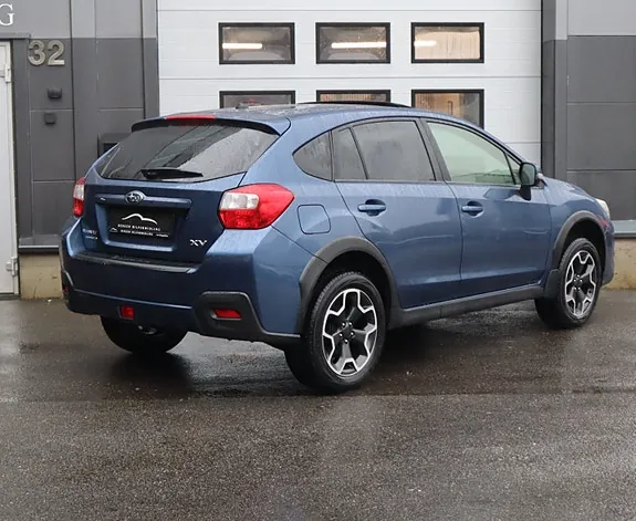 Subaru Xv 2013 photo 2