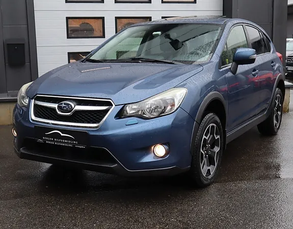 Subaru Xv 2013 photo 3