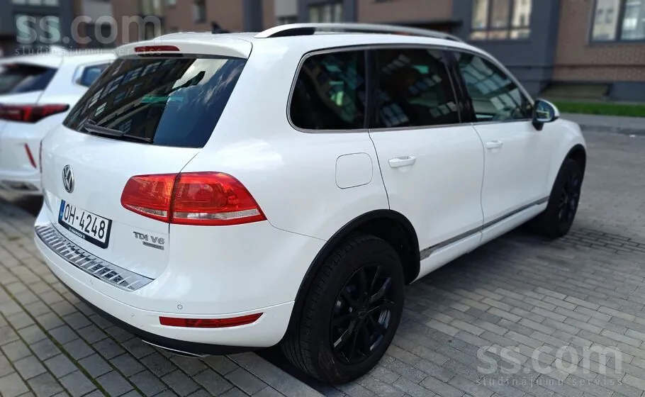 Volkswagen Touareg 2013 photo 5