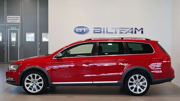 Volkswagen Passat Alltrack 2014 photo 2