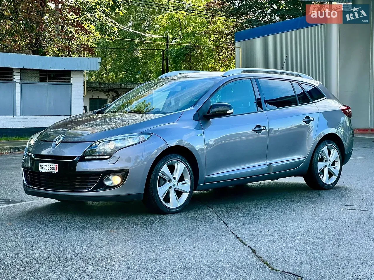Renault Megane 2012 photo 2