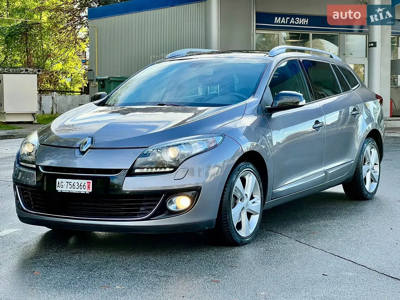 Renault Megane 2012 photo 4