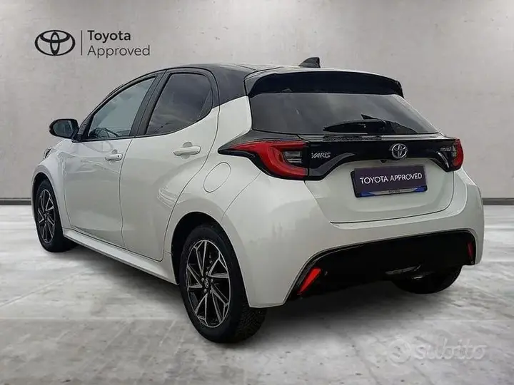Toyota Yaris 2022 photo 5