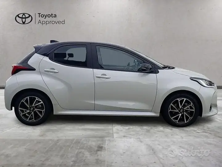 Toyota Yaris 2022 photo 4