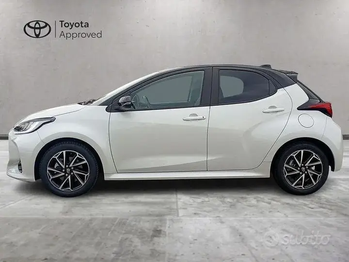 Toyota Yaris 2022 photo 3