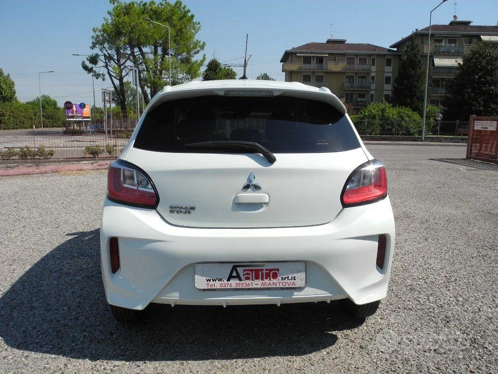Mitsubishi Space Star 2022 photo 4