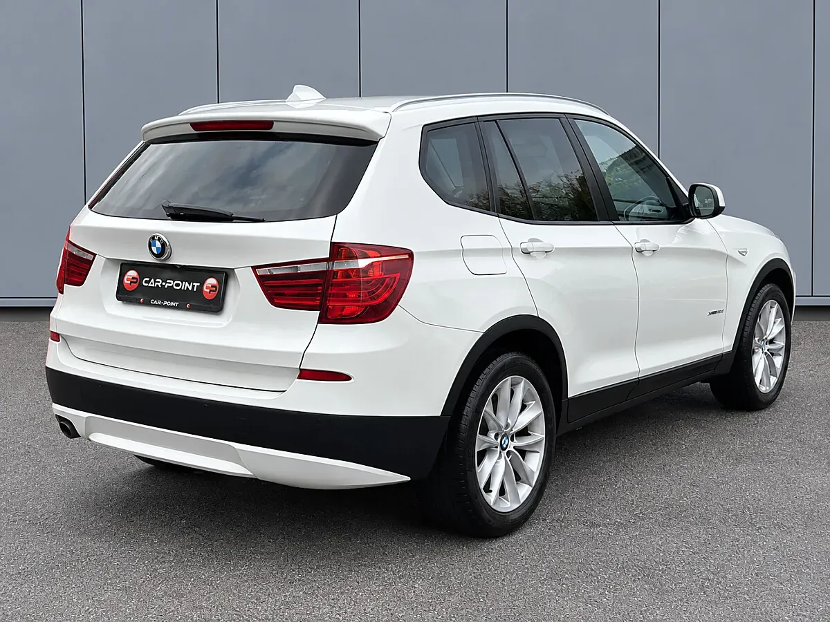 BMW X3 2010 photo 2