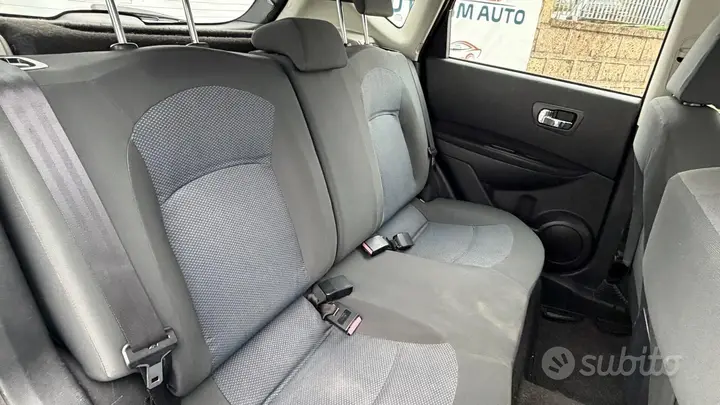 Nissan Qashqai 2011 photo 5