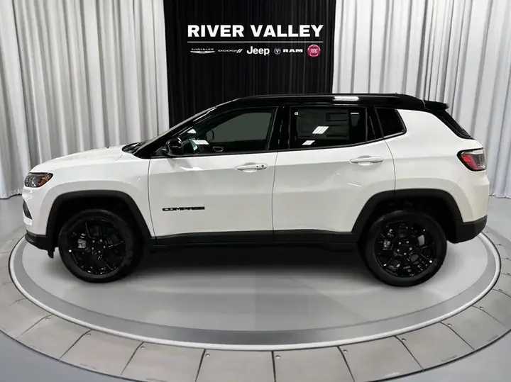 Jeep Compass 2024 photo 4