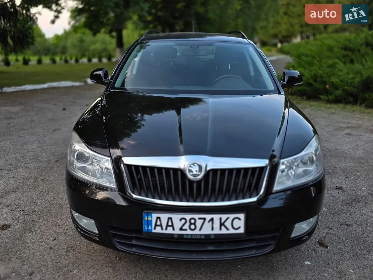 Skoda Octavia 2010 photo 3