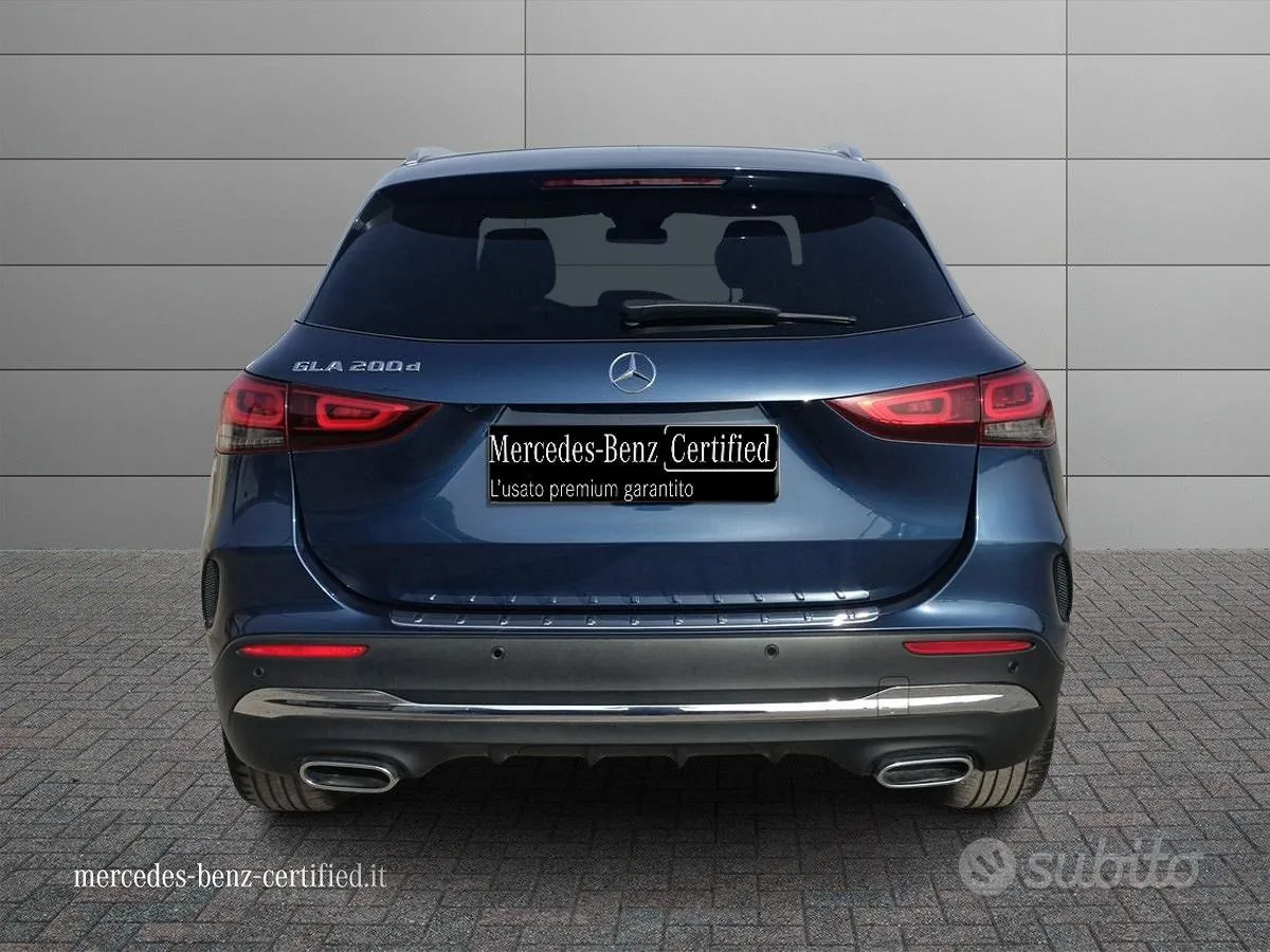 Mercedes-Benz Gla 2023 photo 4