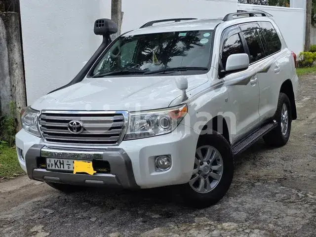 Toyota Land Cruiser 2008 photo 2