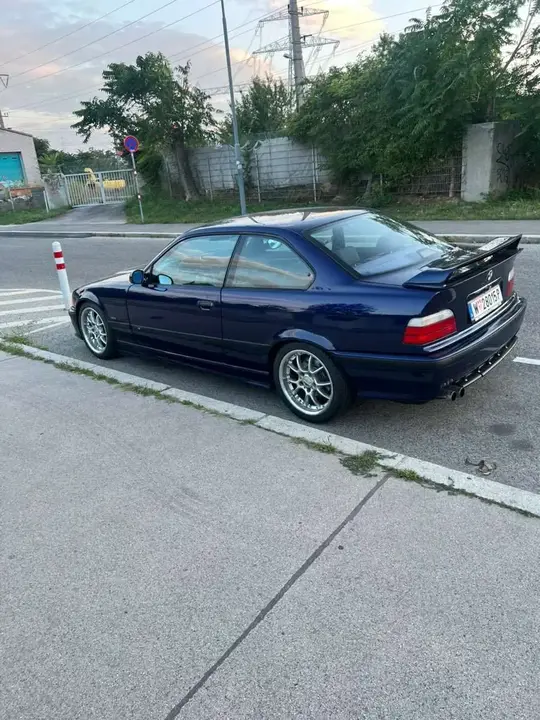 BMW 3Er-Reihe 328I 1998 photo 3