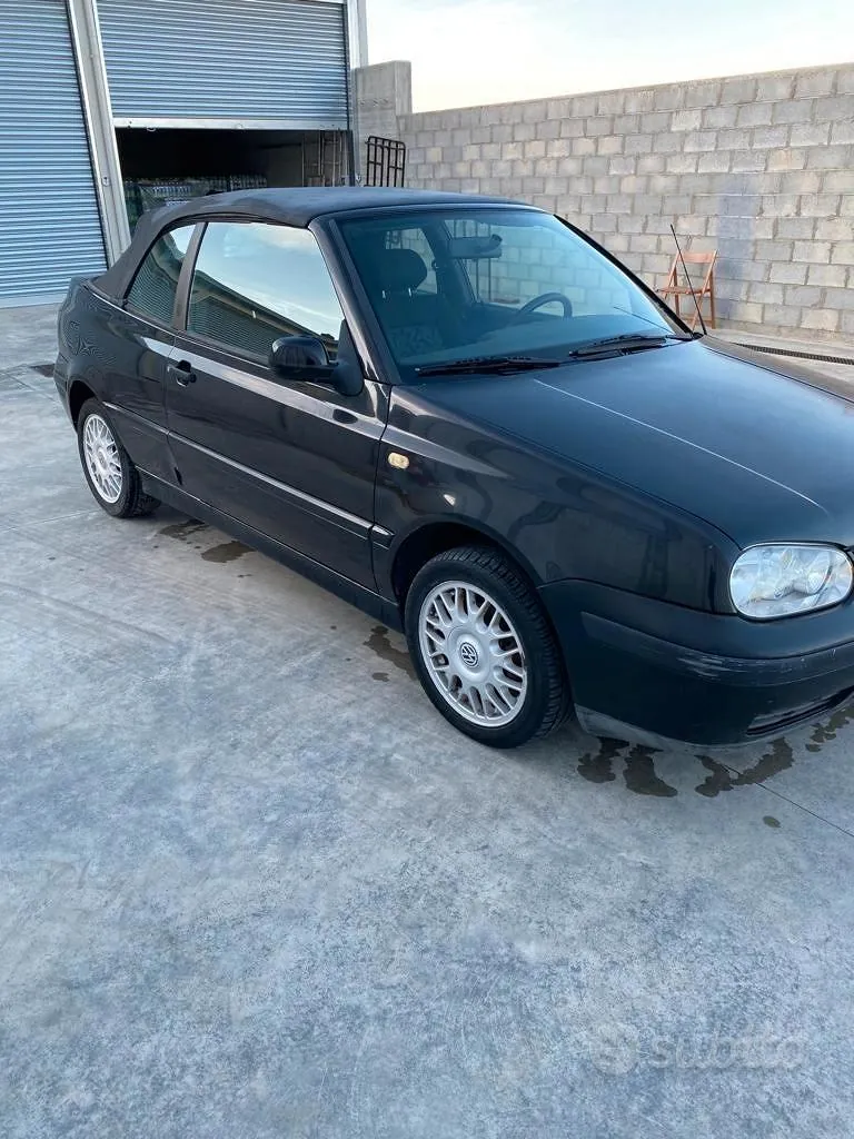 Volkswagen Golf Cabriolet 1999 photo 2