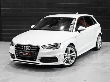 Audi A3 2016 photo 2