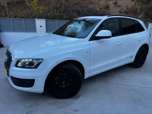 Audi Q5 2011 photo 4
