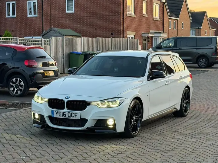 BMW 3 Series 2016 photo 4