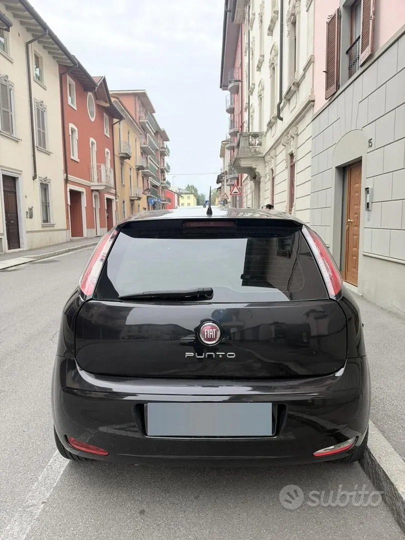 Fiat Punto Evo 2010 photo 3