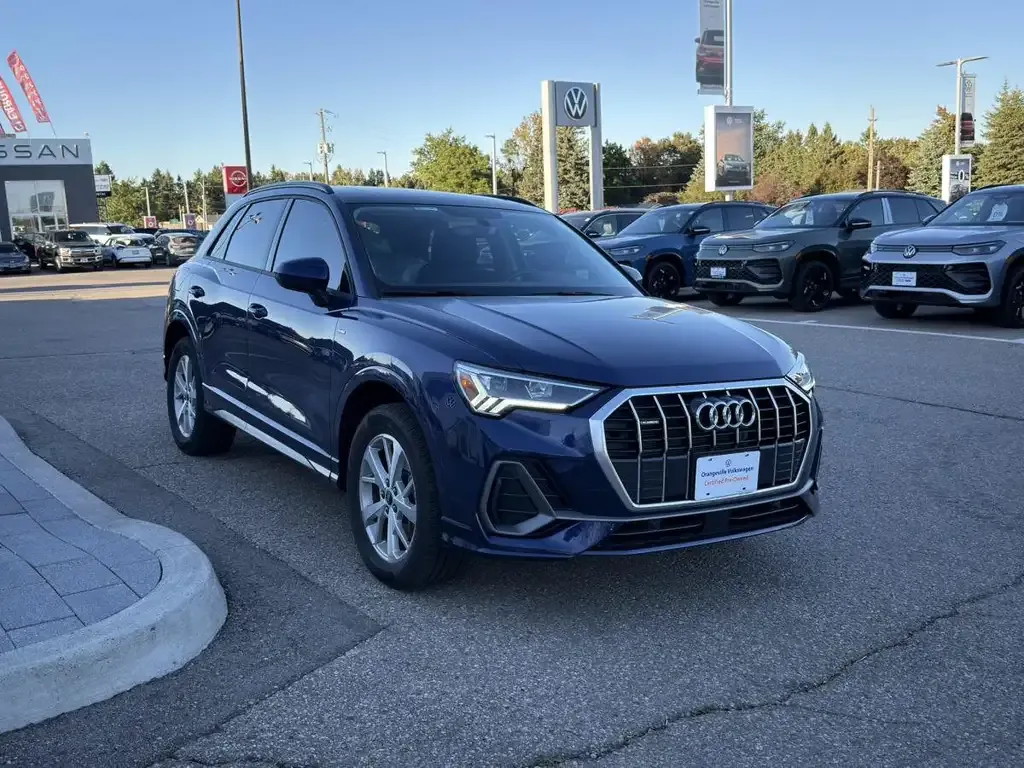 Audi Q3 2024 photo 2