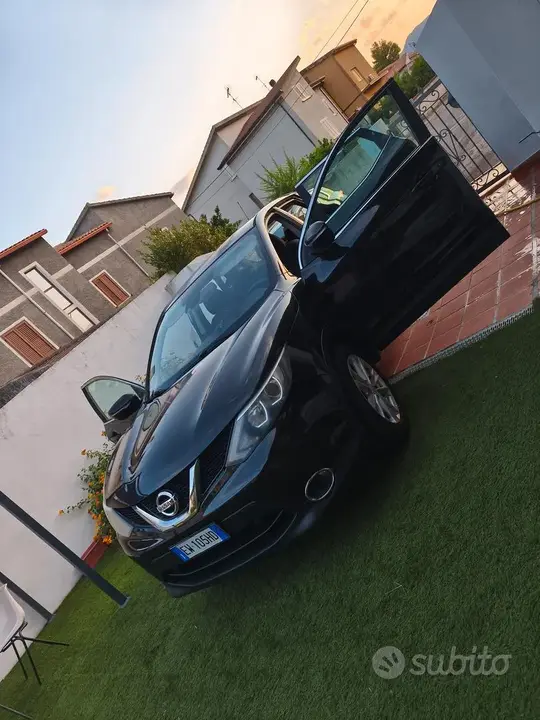 Nissan Qashqai 2014 photo 2