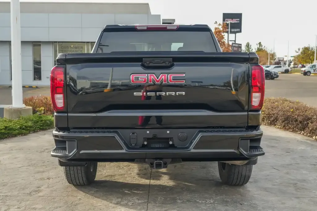 GMC Sierra 1500 2024 photo 3