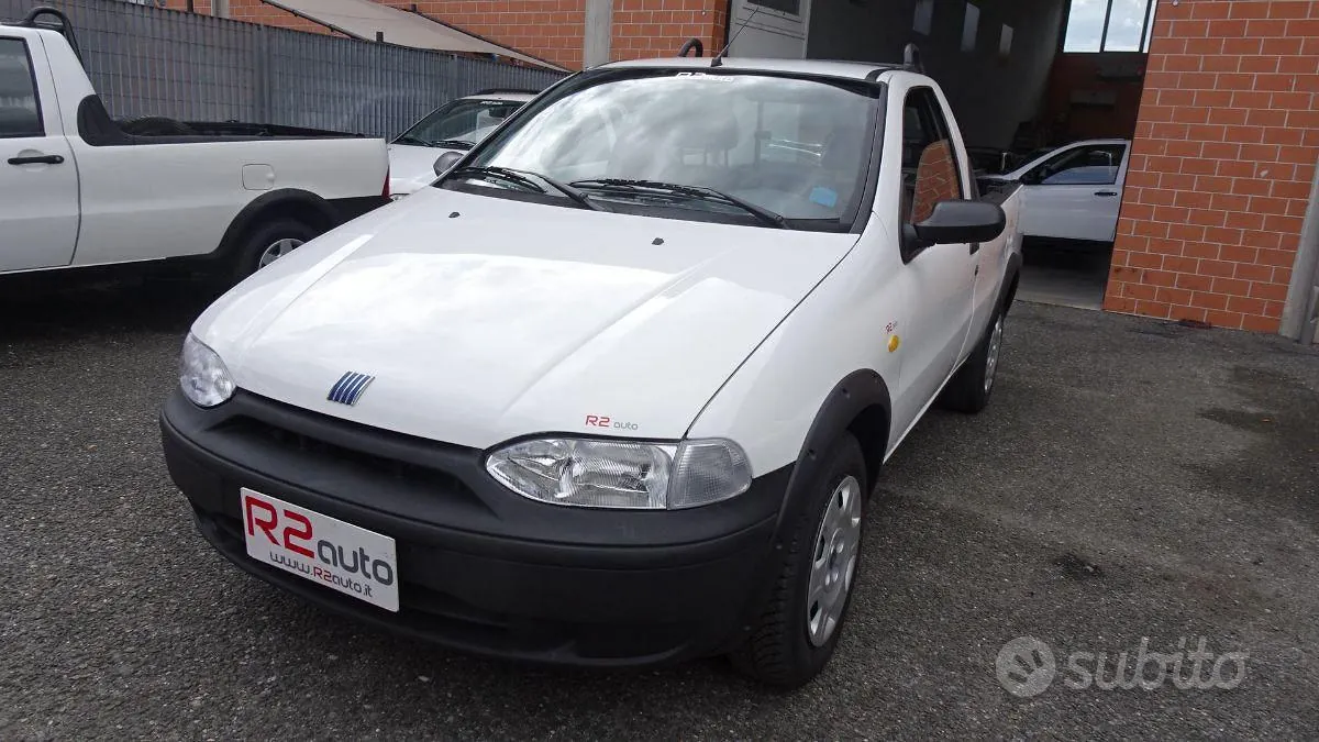 Fiat Strada 2003 photo 2
