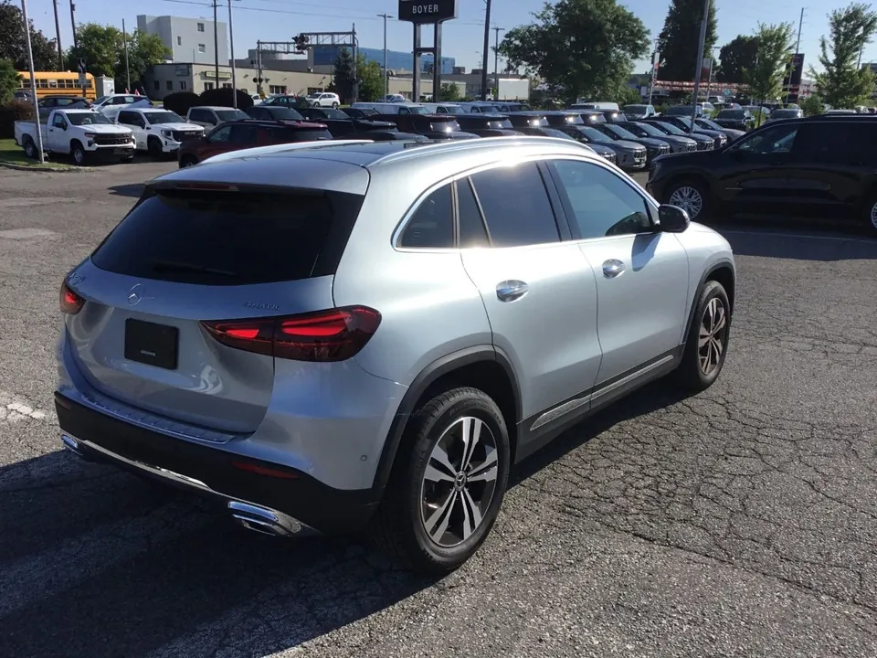 Mercedes-Benz Gla 2025 photo 5