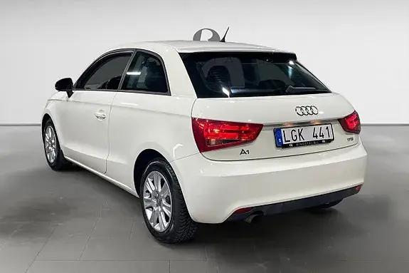 Audi A1 2011 photo 5