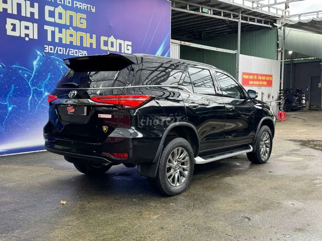Toyota Fortuner 2022 photo 4