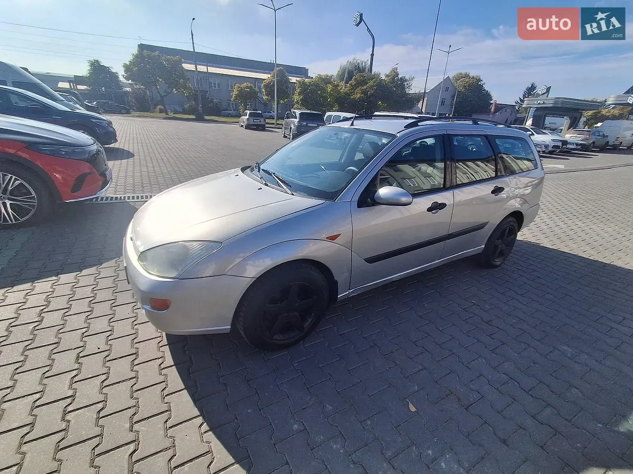 Ford Focus 2000 photo 4