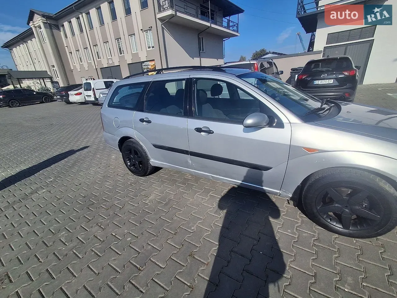 Ford Focus 2000 photo 2