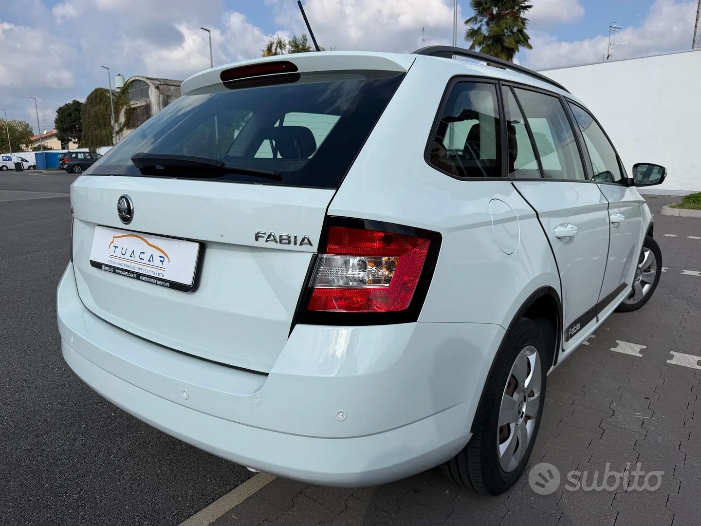 Skoda Fabia 2017 photo 5