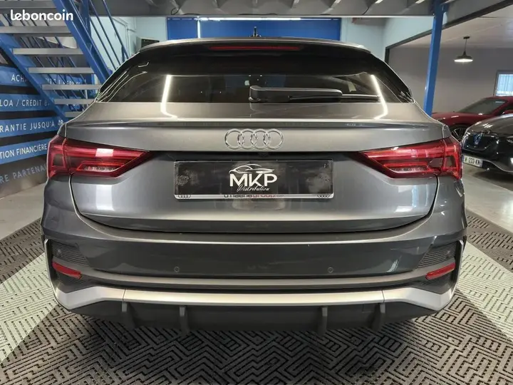 Audi Q3 2023 photo 4