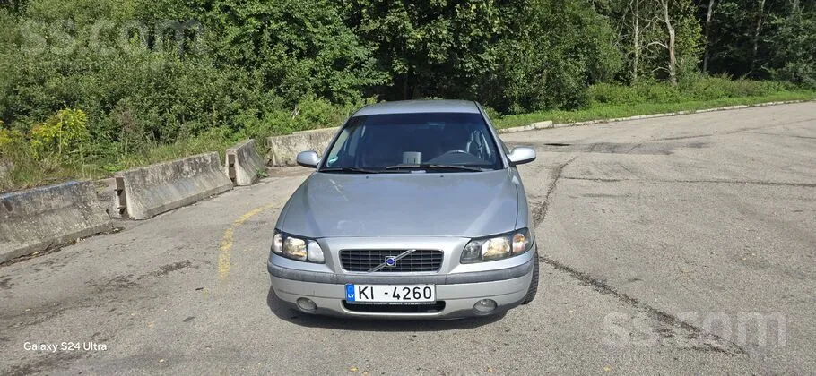 Volvo S60 2002 photo 2