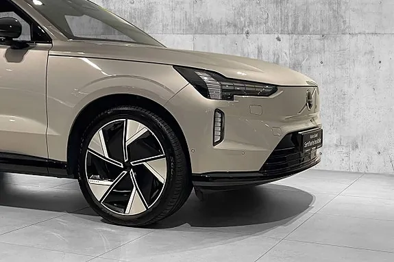 Volvo Ex90 2025 photo 2