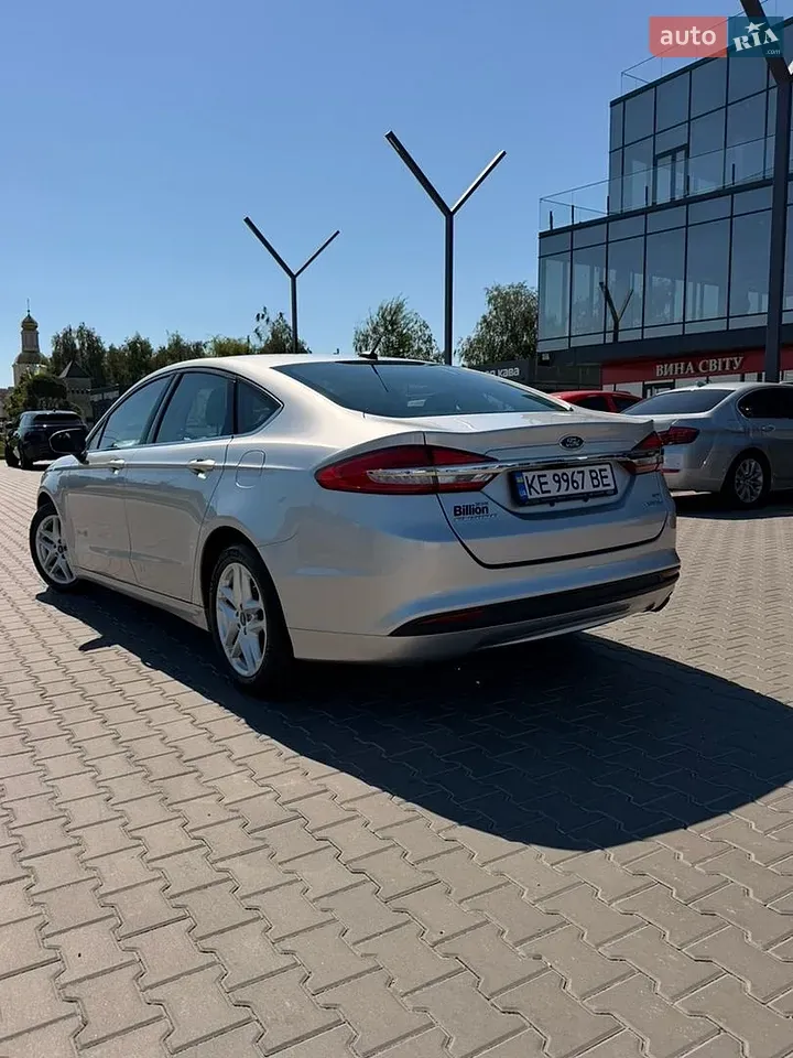 Ford Fusion 2017 photo 3