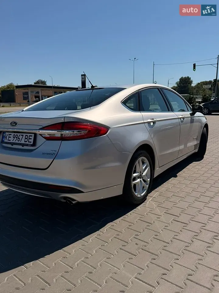 Ford Fusion 2017 photo 5