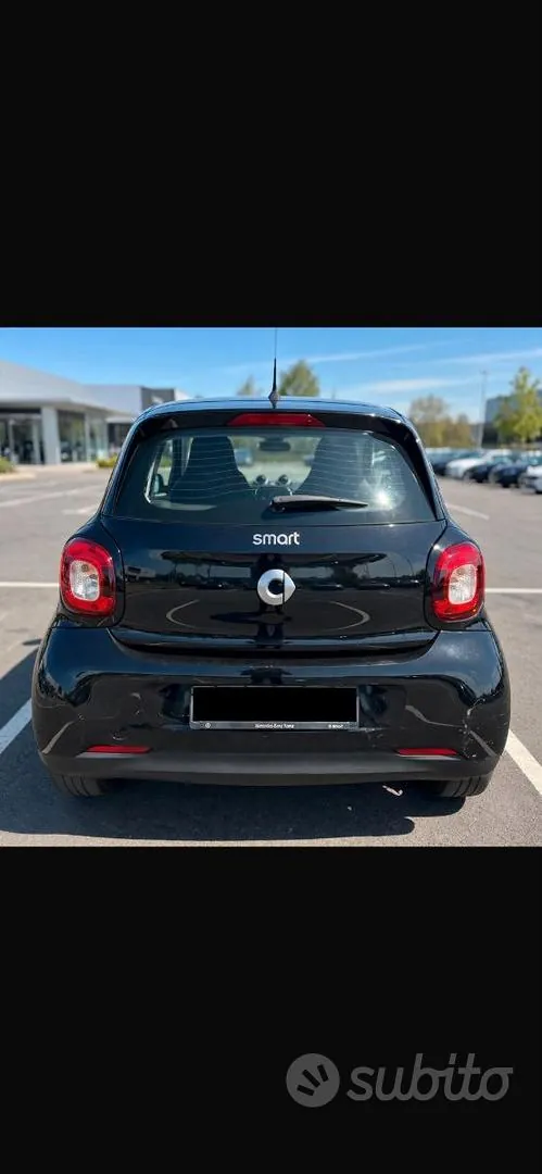 Smart Forfour 2019 photo 2
