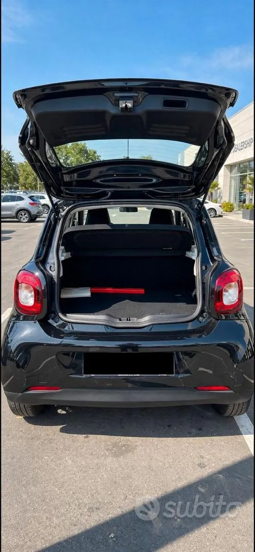 Smart Forfour 2019 photo 3