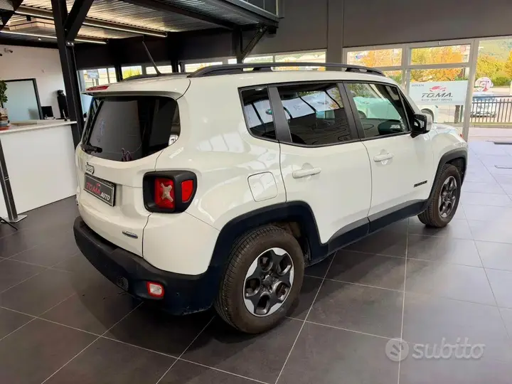 Jeep Renegade 2015 photo 5