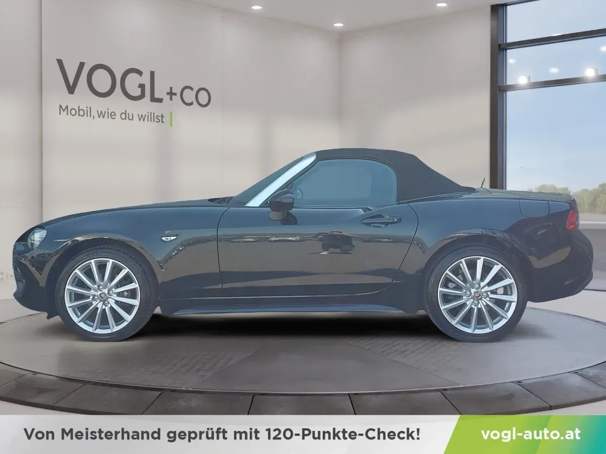 Fiat 124 Spider 2016 photo 2