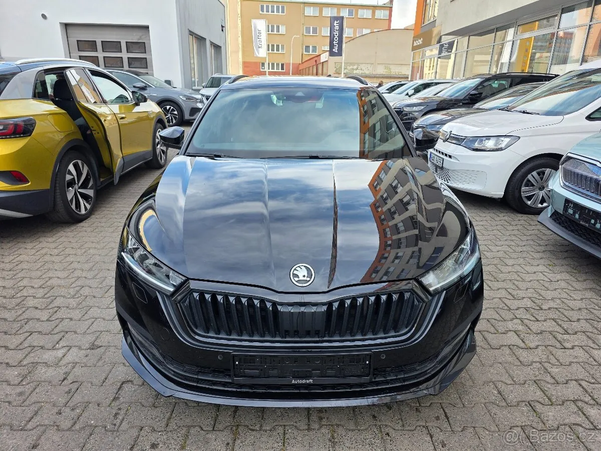 Skoda Octavia 2022 photo 2