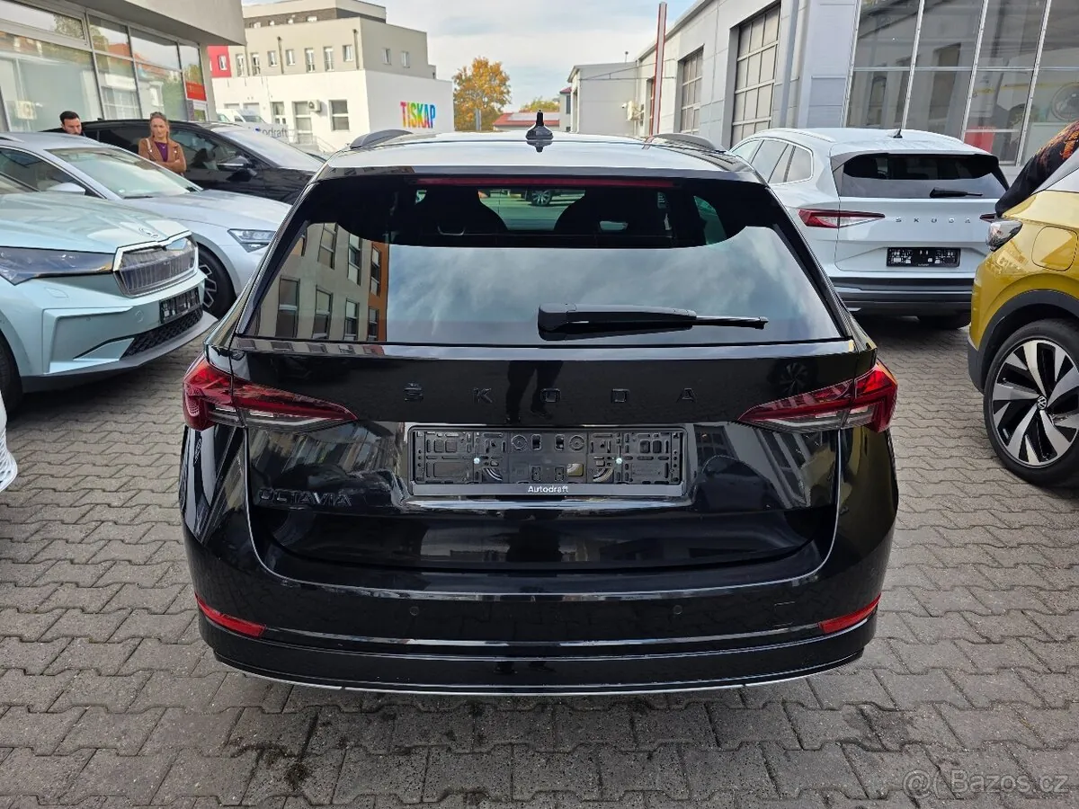 Skoda Octavia 2022 photo 5