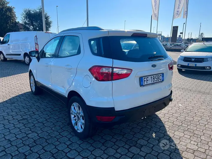 Ford Ecosport 2016 photo 4